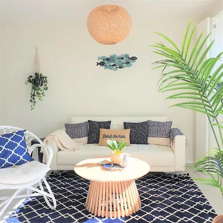 The Shore @ Atlantic - Waterfront House, Tiny Pool, Terrasse בית נופש