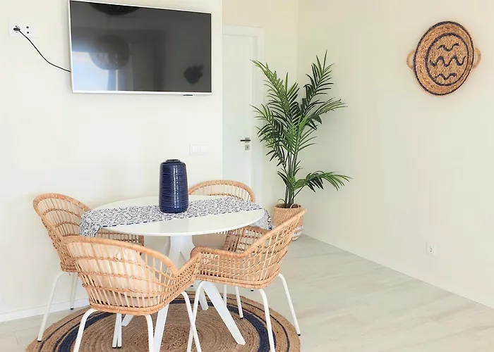 Casa vacanze The Shore @ Atlantic - Waterfront House, Tiny Pool, Terrasse *